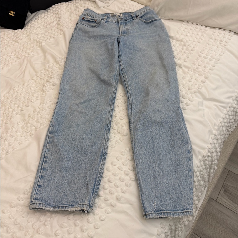 Abercrombie Fitch CurveLove The 90s Straight Ultra High Rise Jeans Light Blue 30 - Picture 2 of 8